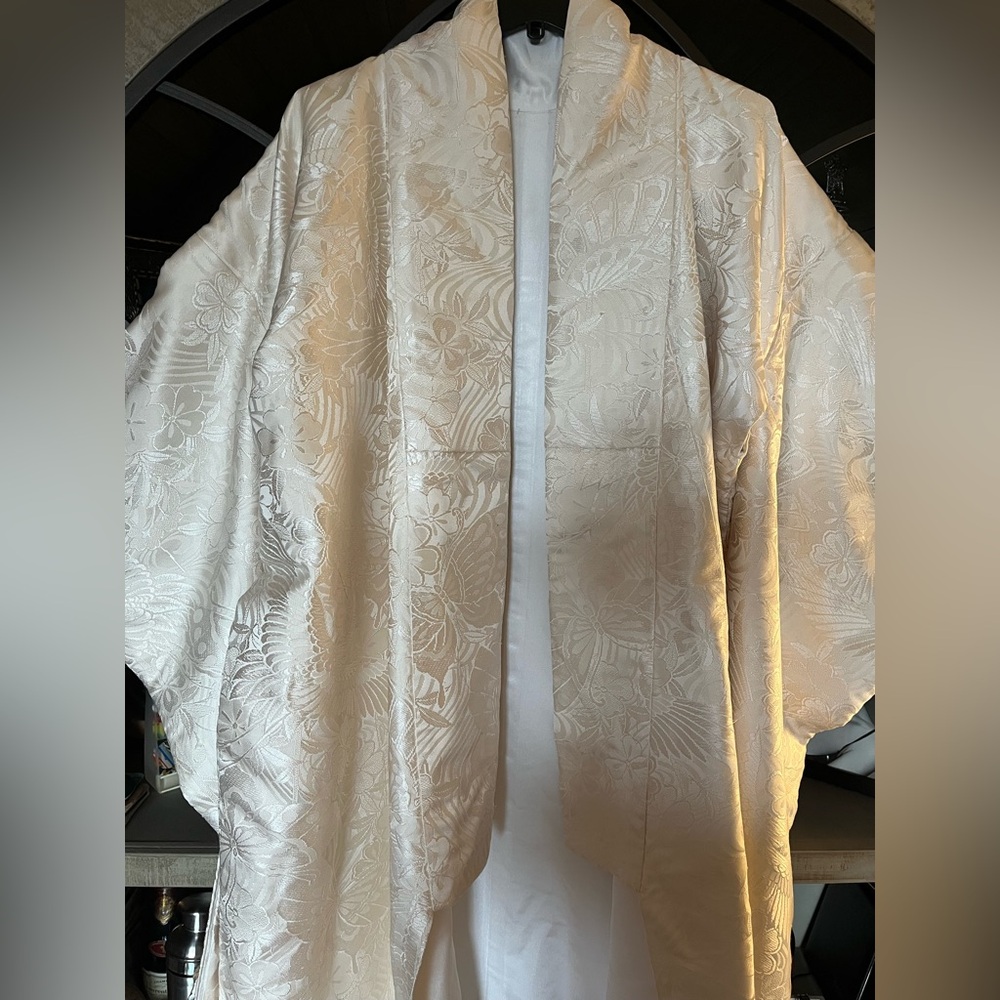 Elegant Silk Cream Kimono